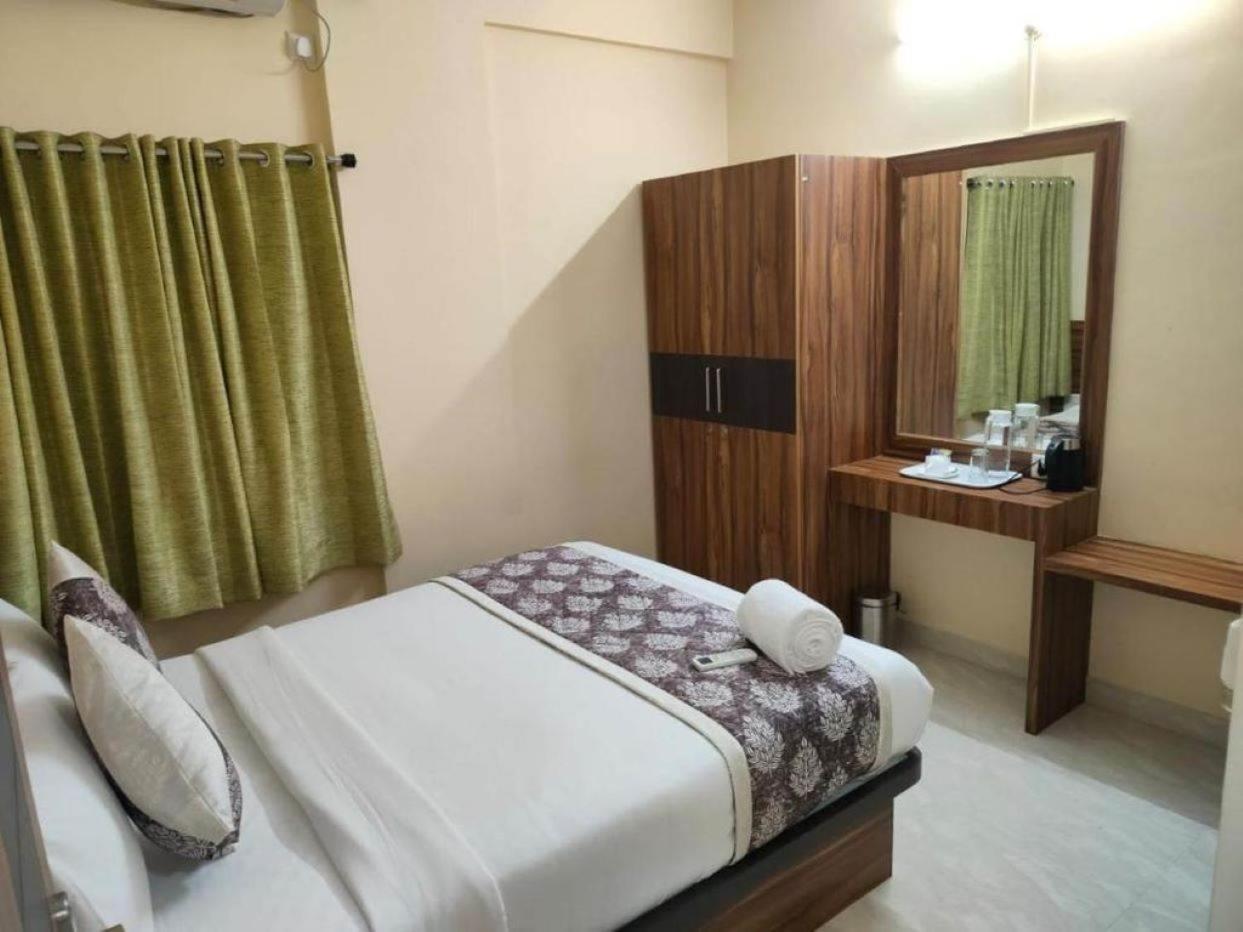 Golden Chariot 1Bhk Flat Manyata Tech Park Hotel Бангалор Екстериор снимка